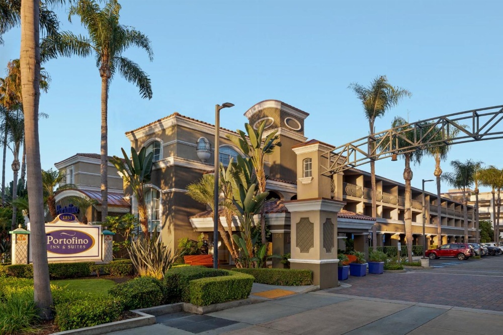 Anaheim Portofino Inn and Suites Main image